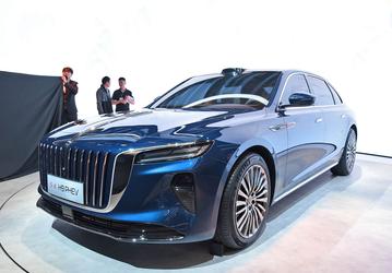 Китайский аналог Mercedes S-класса и «семёрки» BMW стал умнее, экономичнее и, вероятно, мощнее: представлен Hongqi H9 PHEV