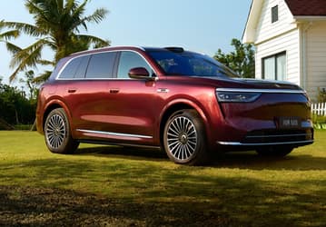 Подвинься, Li Auto L9: стартовали поставки внедорожника Aito M8 от Huawei, который моментально стал хитом в Китае