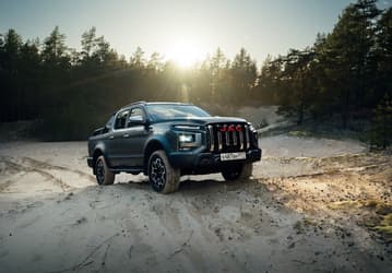 Рамный, российский, с корнями Toyota и полным циклом производства. Большой отечественный внедорожник Sollers может выйти раньше срока