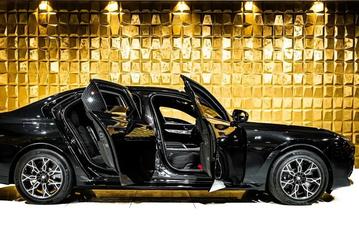 Новейшая «семёрка» BMW с V8 мощностью 536 л.с. и максимальной защитой. Представлен BMW 760i xDrive