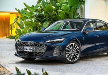Audi вспомнила, что у нее есть обычные моторы: представлен седан Audi A6 2025 с 3,0-литровым V6 и двумя четырехцилиндровыми двигателями