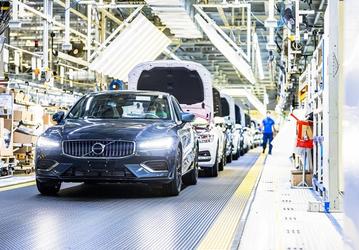Кризис европейского автопрома: в Volvo пройдут массовые сокращения