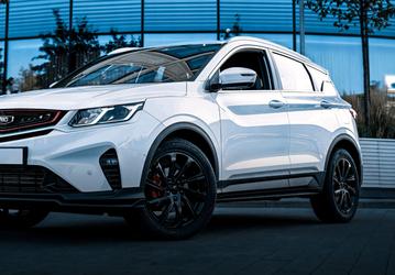 Дешевые кредиты сделали свое дело: Geely Coolray, переименованный в Belgee X50, стал хитом в Белоруссии — первое место по продажам в 2024 году