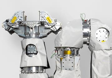 TITAN выходит на орбиту: польская компания представила роботизированную руку для обслуживания спутников на орбите