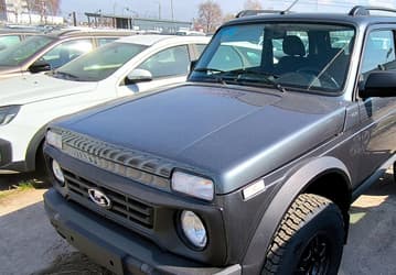 К дилерам прибыли новые Lada Niva Bronto. Опубликовано качественное фото