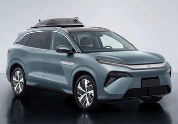 Гораздо мощнее Toyota Highlander и почти в два раза дешевле: новейший BYD Tang L с 544 л.с. и полным приводом оценили в России в 4,84 млн рублей