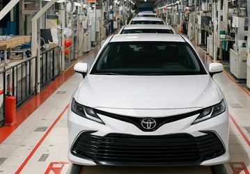 Toyota готовится к возвращению в Россию. Компания запустила сайт для планирования и заказа поставок автомобилей