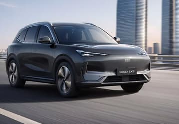 Первый блин не комом? В России проданы первые официальные Geely EX5: 218 л.с. и гарантия 6 лет за 4 млн рублей