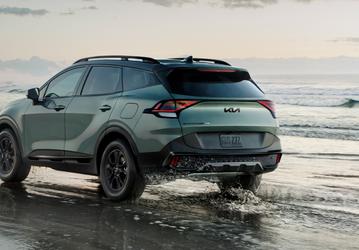 В Россию завезли сотни новых Kia Sportage 2025: цены за месяц упали на 1,5 млн рублей