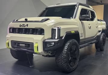 Был просто большой пикап, а стал ещё и брутальным. Представлен Kia Tasman Weekender, который сможет побороться с Ford F-150 Raptor