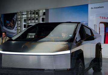 Представлен самый дешёвый Tesla Cybertruck