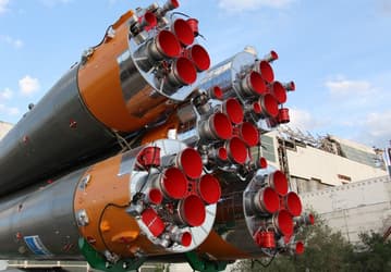Надёжность 99,9% (лучше, чем у SpaceX) и продолжает расти. ОДК поставит более пятидесяти ракетных двигателей для «Союзов» в 2025 году