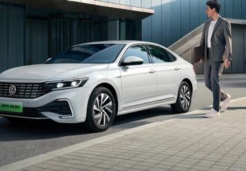 Представлен дешёвый Volkswagen Passat 2025