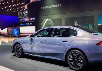 «Семёрка» больше не нужна? Представлен новый BMW 5 Series с колёсной базой больше, чем у 7 Series (G11)