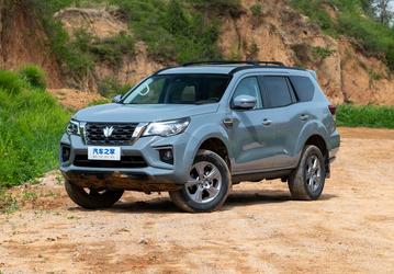 Nissan Paladin, представленный в России, стал еще круче: анонсированы версии Cool Edition и Black Warrior Edition — 2,0-литровый турбомотор, 8-ступенчатый «автомат» и полный привод