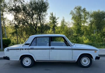 Lada Riva с правым рулем появилась в продаже — дёшево
