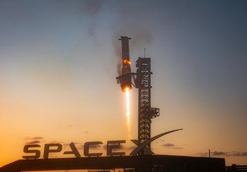 Разрешение на запуск нового Starship давно есть, но гигантская ракета не стартует ни сегодня, ни на этой неделе