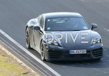 Электрический Porsche 718 Cayman впервые замечен на Нюрбургринге