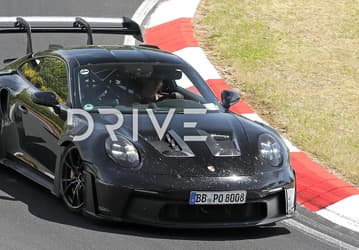 Самый мощный гибридный Porsche 911 GT2 RS замечен на Нюрбургринге