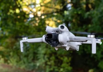 DJI готовит три новые модели дронов с улучшенными батареями и камерами