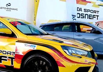 Таких Lada Vesta SW Sport еще не было: совершенно новый цвет и другие диски