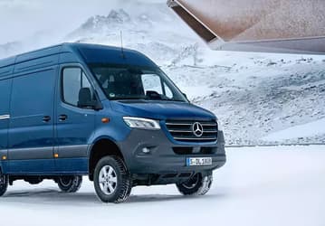 В России возобновились продажи европейских Mercedes Sprinter