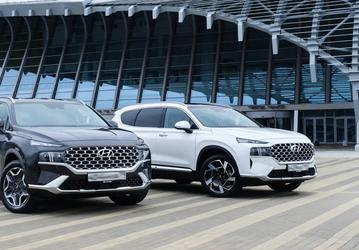 Новые полноприводные Hyundai Santa Fe 2023 доступны у дилеров с большими скидками — до 1 млн рублей