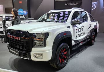 Честный полный привод, 8-ступенчатый «автомат», рама и дизайн как у Ford F-150. В России начнутся продажи внедорожника Foton Tunland G9, названа ориентировочная цена