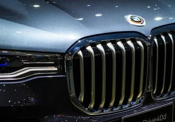 Собрано в России: новейшие BMW X6 продаются без гарантии BMW