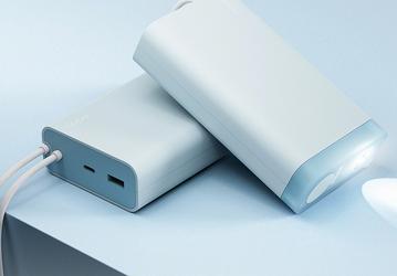 Очень быстрая зарядка, ёмкость 20 000 мА•ч, порты USB-C и USB-A, а также встроенный фонарик. Анонсирован Oppo SuperVOOC 45W Super Flash Charge Power Bank 20000