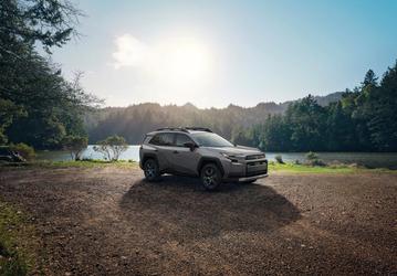 Toyota переписывает цены на автомобили