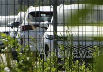 «Минимально теплящаяся жизнь и огромные пустующие территории — вот реалии бывшего подмосковного завода Mercedes-Benz», — какие машины заметили на заводе, рассказали в Autonews.ru