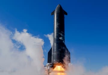 На этот раз Starship выдержит? Запуск ракеты состоится 28 мая, SpaceX заявила о повышении надежности Starship и тестировании уникальной конфигурации двигателей, но ждет жесткую посадку