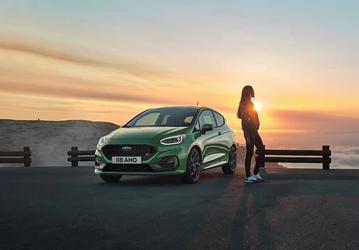 Хит продаж Ford Fiesta могут «возродить из пепла» при помощи Volkswagen. Сотрудничество Ford и VW оказалось «очень, очень, очень успешным»