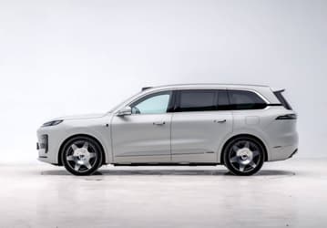 Очень дешёвая замена Li Auto L9 с пожизненной гарантией на батарею и пневмоподвеской за $28 300 произвела фурор: за большим кроссовером Deepal S09 выстроилась многотысячная очередь