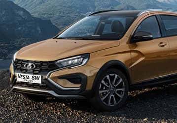 АвтоВАЗ обновил внешний вид Lada Vesta — машина получила новый ярко-красный цвет «Фламенко»