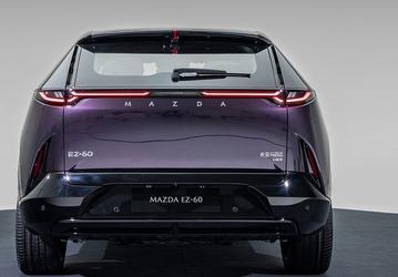 Новейшая Mazda «взорвала» перегретый рынок. Многотысячная очередь выстроилась за кроссовером Mazda EZ-60 в Китае