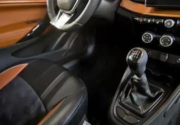 Первый минус новой китайской коробки для  Lada Vesta  и Lada Iskra: в ней нужно регулярно менять масло, чего не требует российская КПП
