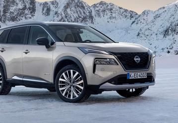 Новый мощный Nissan X-Trail — всего 2,4 млн рублей. За месяц кроссовер сильно подешевел в России, но это касается только машин под заказ