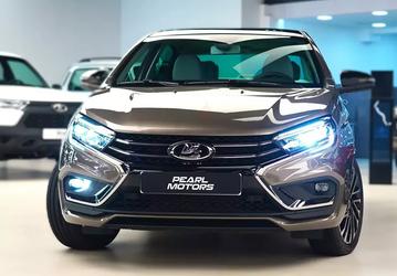 В Объединённых Арабских Эмиратах начали продавать Lada Aura — дешевле, чем в России