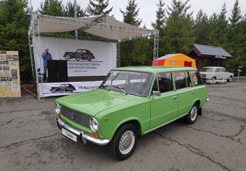 ВАЗ-2102 с историей выставили на продажу в России — советскую «двойку» возрастом 39 лет оценили в 1,65 млн рублей