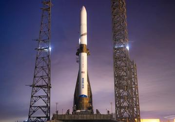 Безос откладывает старт: второй запуск сверхтяжёлой ракеты New Glenn состоится только в августе