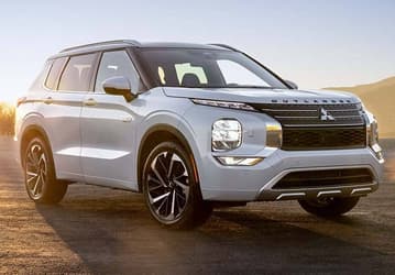 Mitsubishi не уходила из России: гарантия на машины и сервис действуют, компания «внимательно следит за ситуацией»
