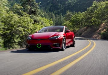 Tesla подтверждает масштабные изменения в оборудовании машин: ставка на восемь камер с разным фокусным расстоянием и углами обзора