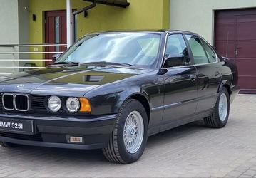 В России продают новую «пятерку» BMW за 6,4 млн рублей, но есть нюанс: машине 36 лет