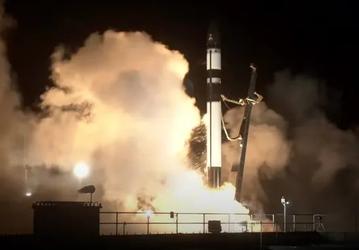 Rocket Lab: 66-й запуск ракеты Electron вывел на орбиту супер-спутник для Японии