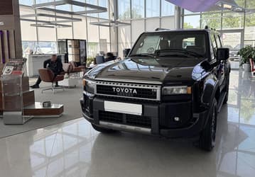 Как продает машины «российская дочка Toyota». Машины из Грузии, Армении, Казахстана, Киргизии, Китая, гарантия — 2 года, подогревы и русификация — за доплату