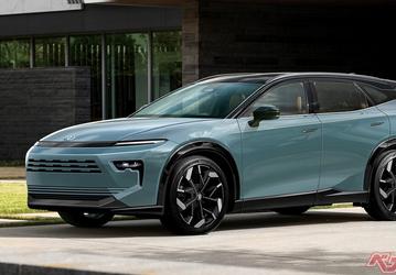 Совершенно новый Toyota RAV4 уже представлен, на очереди его премиум-версия — Toyota Harrier. Новый кроссовер выйдет в 2027 году, и он получит совершенно новый мотор