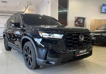 Очень чёрный Honda Pilot появился в России: стартовали продажи Honda Pilot Black Edition — с гарантией 3 года, мотором V6 и полным приводом