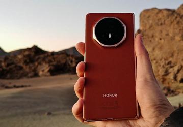 Производительность уровня ПК в самом тонком и лёгком смартфоне с рекордной батареей в классе. Чем порадует Honor Magic V5